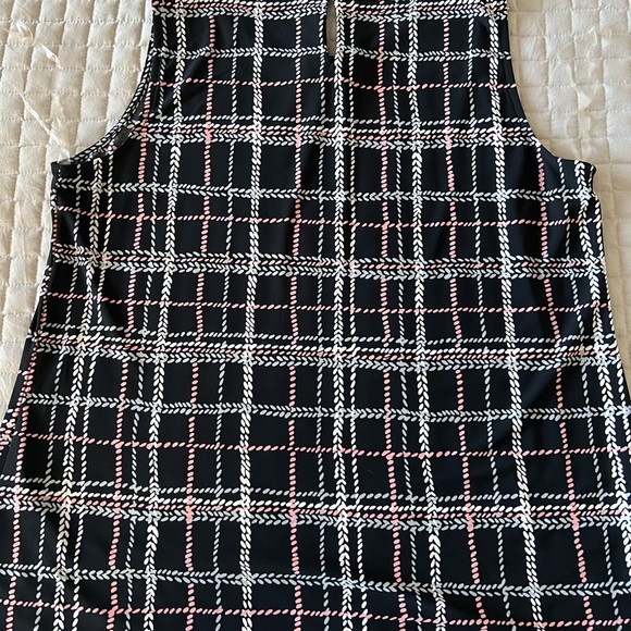 Black /pink/white/grey blouse - Picture 3 of 4